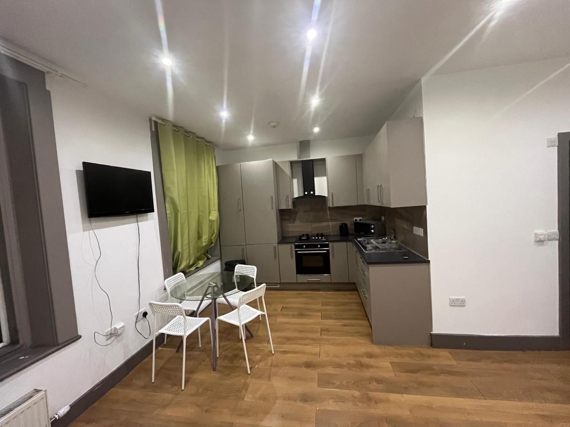 Anerly Road Apartment ลอนดอน ภายนอก รูปภาพ